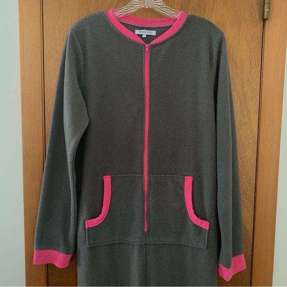 Women’s L SLEEPYHEADS Gray & Hot Pink Zip Front Fleece 1-PC Pajamas w/ Pockets - Picture 2 of 12